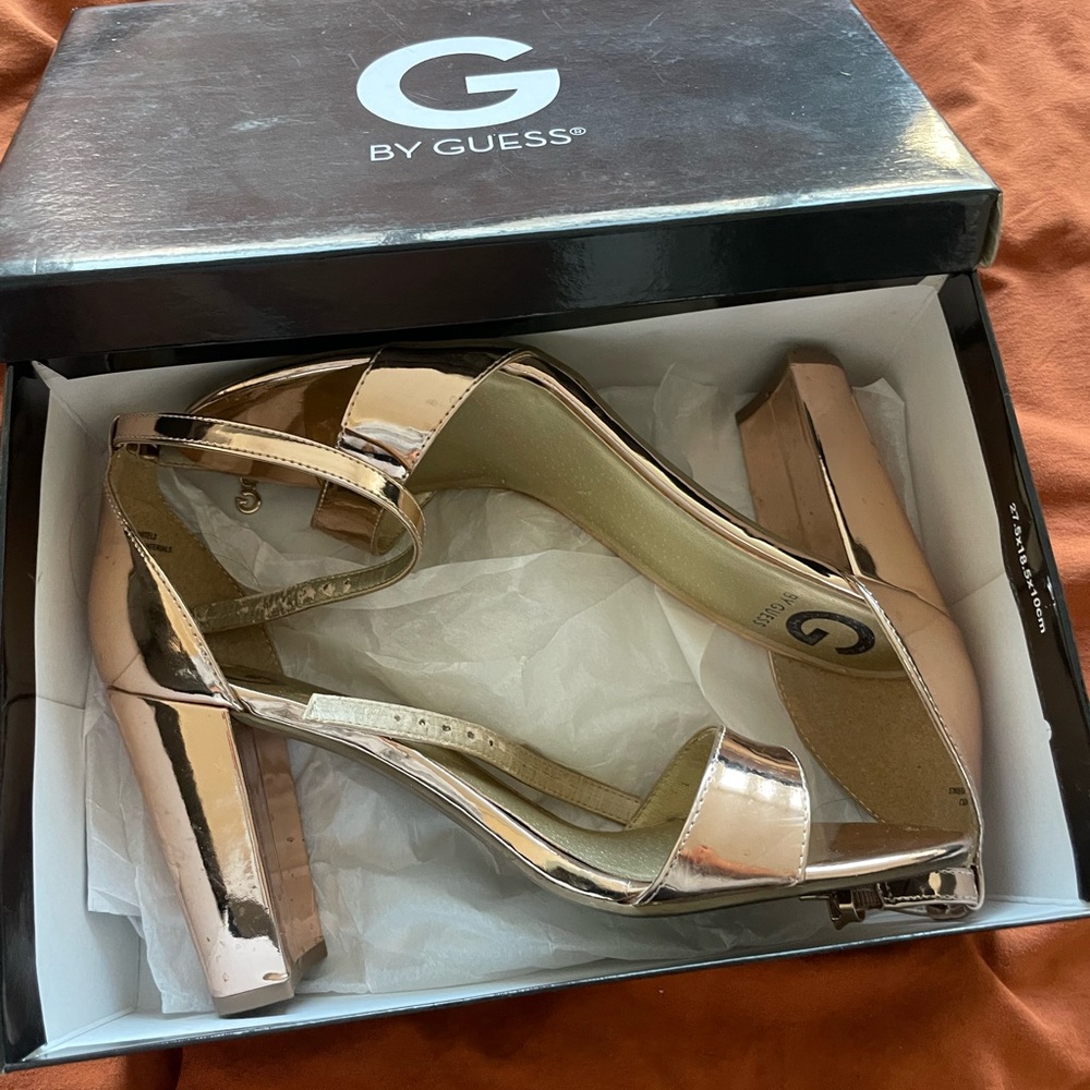 Guess Women's Metallic Block Heel Sandals